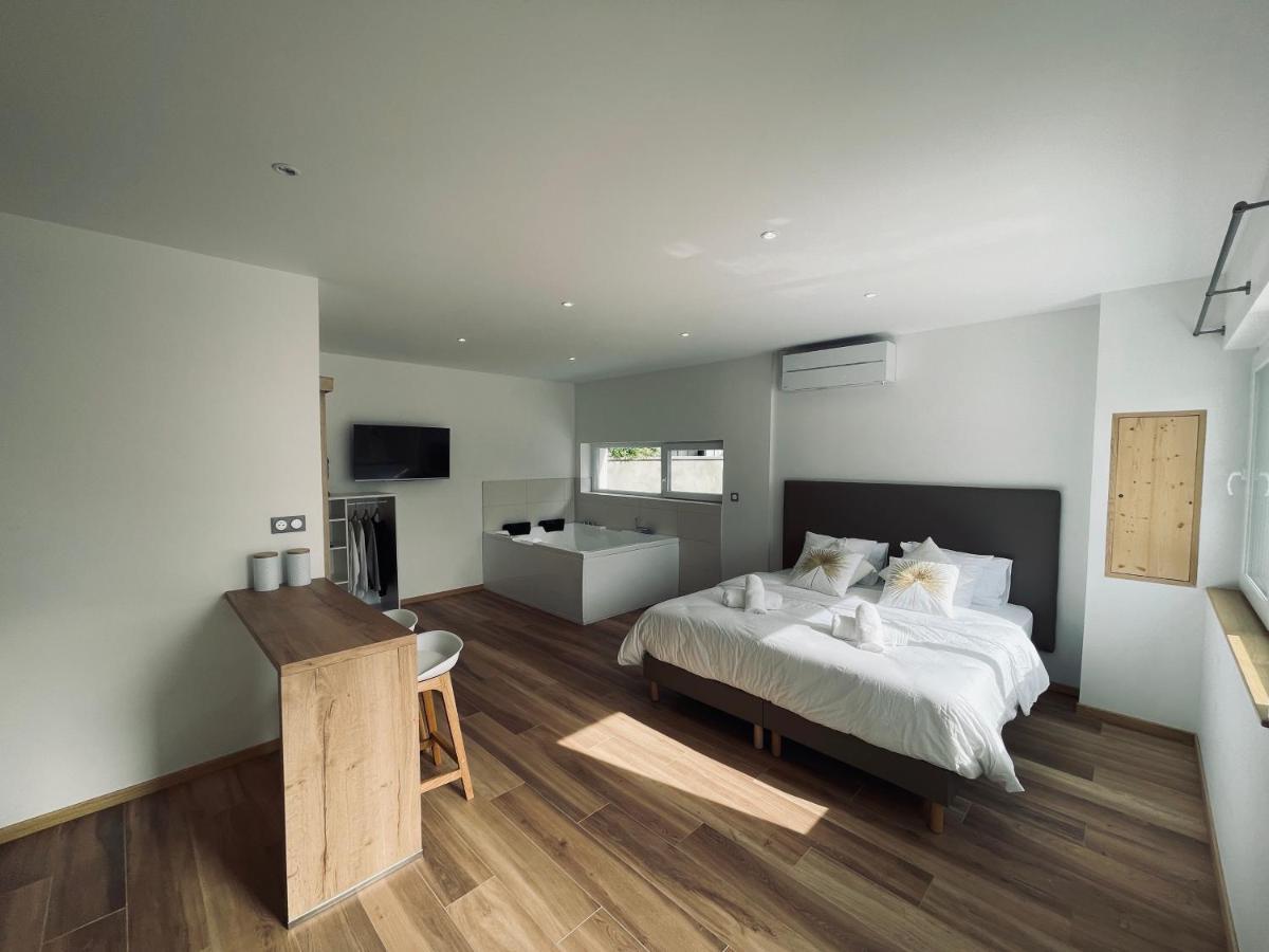 Studio Balneotherapie 万泽内姆 外观 照片