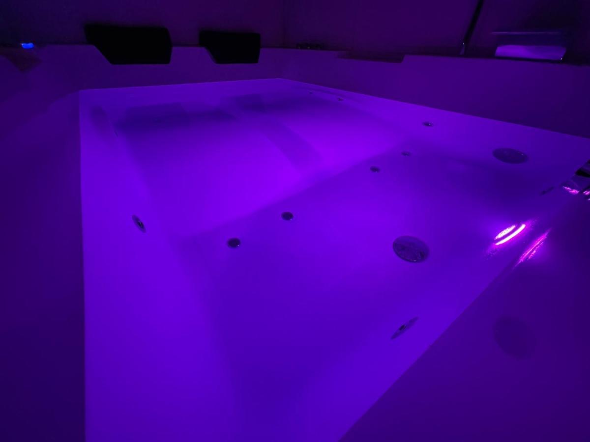 Studio Balneotherapie 万泽内姆 外观 照片